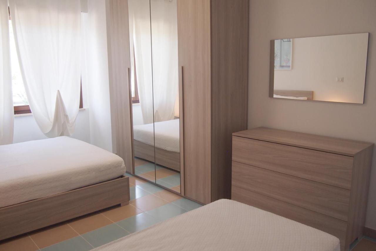 Le Rose Beach & Suites Appartamenti Fronte Mare A Villarosa Martinsicuro Esterno foto